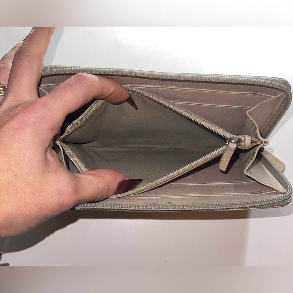 Chanel Long Zip Around Zippy Wallet CC Jacket Motif Leather Champagne Gold RARE - Picture 10 of 17